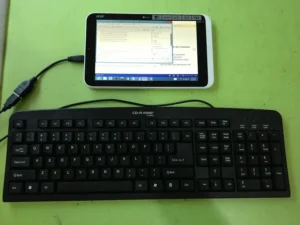 A USB Keyboard connected to the Acer Iconia W3-810