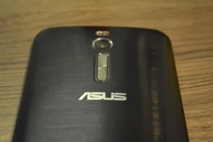 Asus Zenfone 2 Photo 08