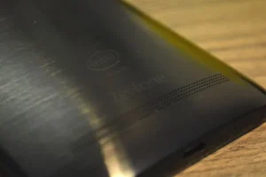 Asus Zenfone 2 Photo 09