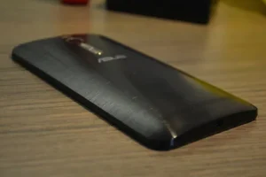 Asus Zenfone 2 Photo 10