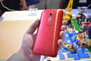 Asus Zenfone 2 Photo 17