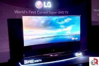 LG Launches Its 105-inch CURVED Super ULTRA HD TV