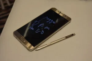 Note 5 Launch 06