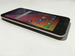 Asus-Zenfone-Max-22