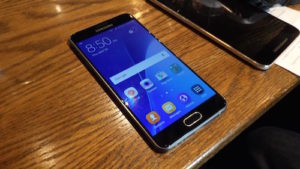 Samsung-Galaxy-A5-02