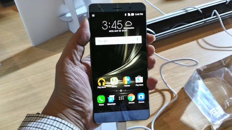 ASUS Zenfone 3 Deluxe Asus-ZenFone-3-Deluxe-01