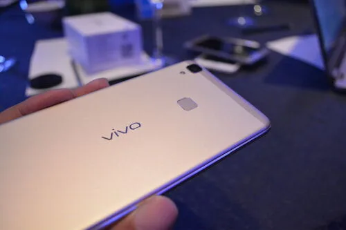 Vivo-V3-Max-05