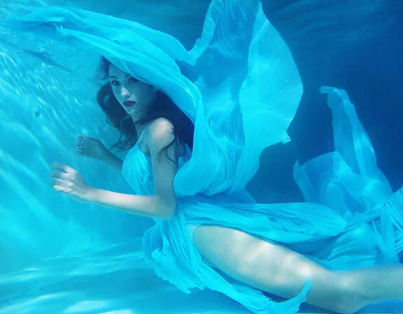 Samsung intotheblue1