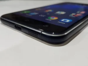Asus-Zenfone-3-Review-06