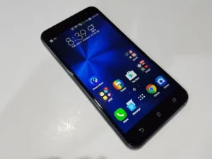 Asus-Zenfone-3-Review-07