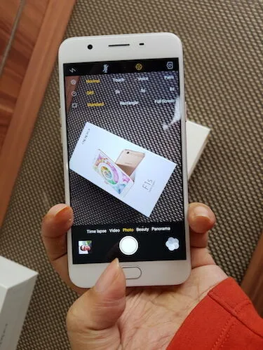 OPPO-F1s-08