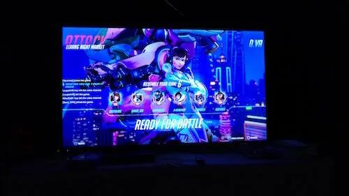 Devant 65UHD200