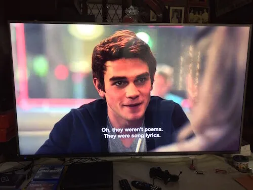 Devant 65UHD200