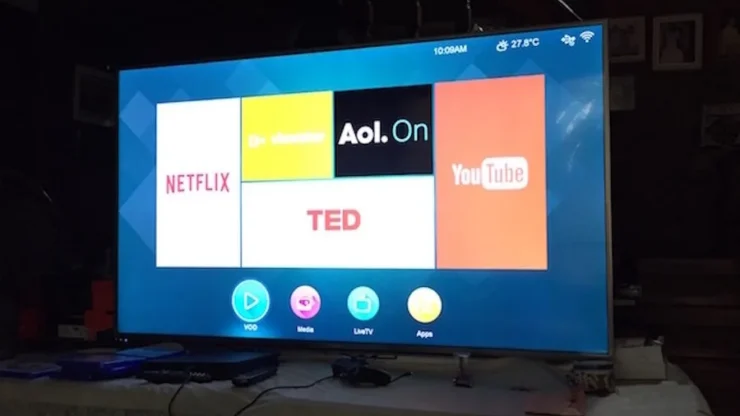 Devant 65UHD200