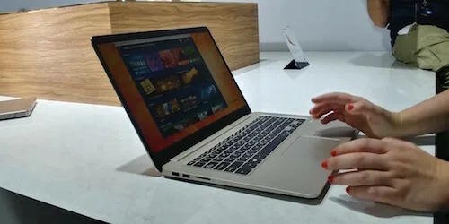 ASUS VivoBook S