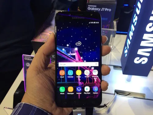 Samsung Galaxy J7 Pro