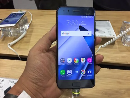 ASUS Zenfone 4 Pro