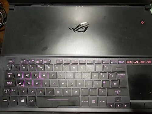 ASUS ROG Zephyrus GX501