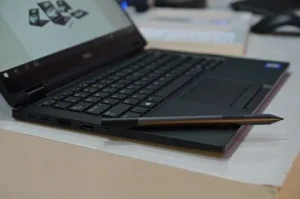 Dell Latitude 7390