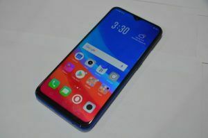 OPPO F9