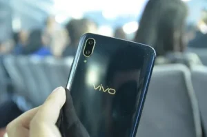 Vivo V11