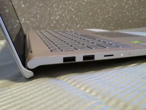 ASUS VivoBook S15 S530FN Review