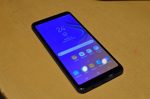 Samsung Galaxy A7 2018 Review