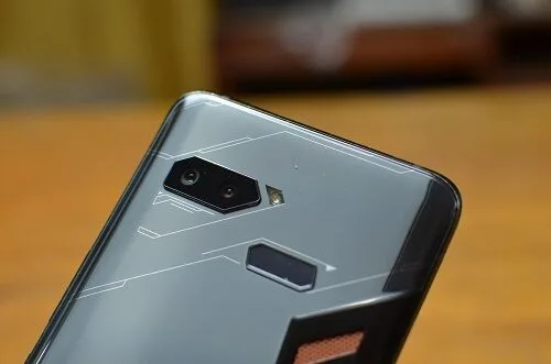 ASUS ROG Phone Review