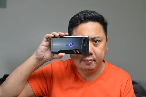ASUS ROG Phone Review