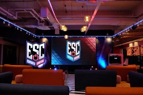 Globe Esports Center