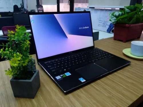 ASUS ZenBook Flip 15