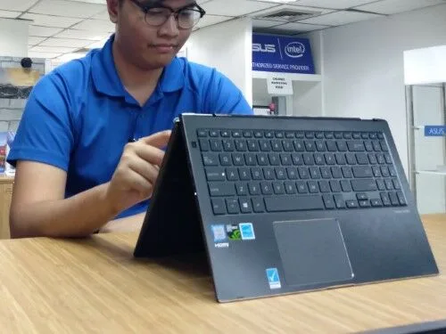 ASUS ZenBook Flip 15