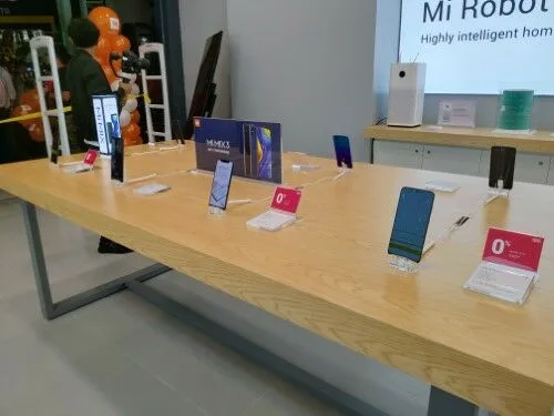 Mi Store Market! Market!