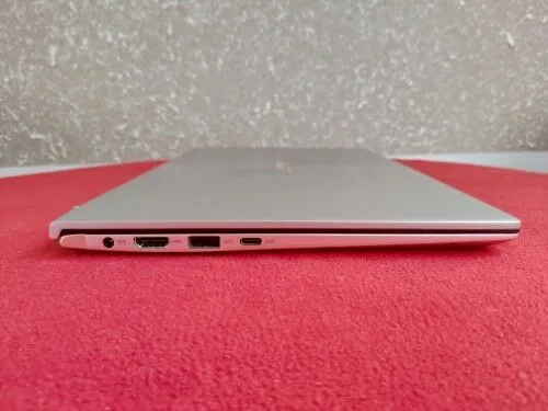 ASUS ZenBook 14 UX433F Review ASUS ZenBook 14 UX433F Review