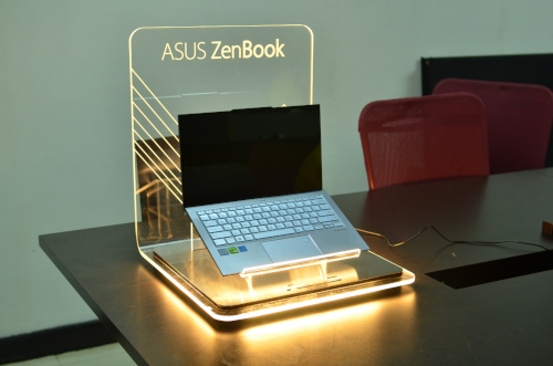 ZenBook S13 UX392