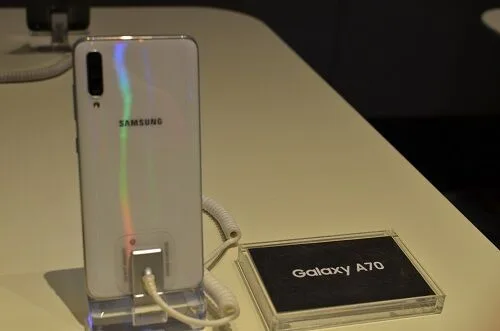 Samsung Galaxy A70