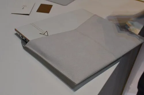 Zenbook Edition 30 Zenbook Edition 30