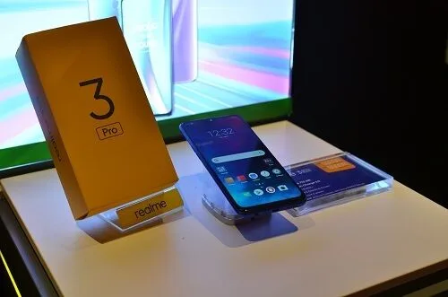 Realme 3 Pro