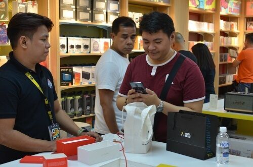 OnePlus 7 Pro Digital Walker OnePlus 7 Pro Digital Walker