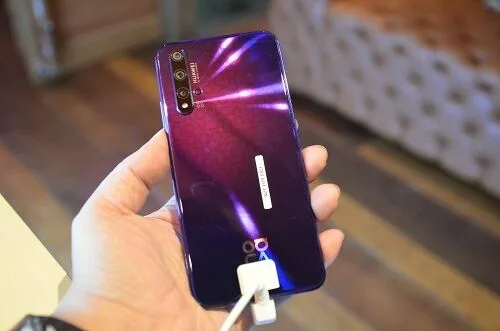 Huawei Nova 5T Huawei Nova 5T