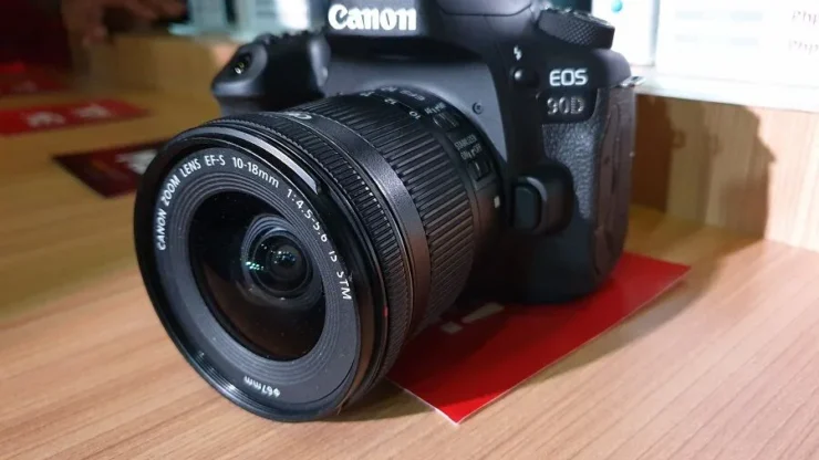 Canon EOS 90D EOS M6 Mark II