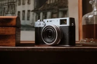 digital camera