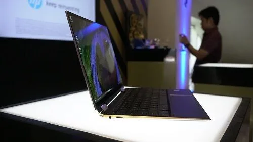 HP Spectre x360