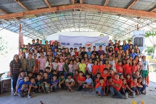 ASUS Donates 80 Laptops