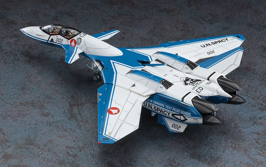 Macross Toys & Kits News