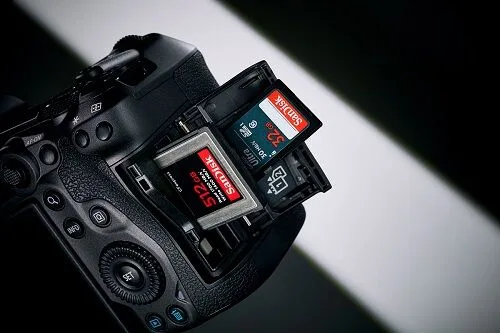 Canon EOS R5