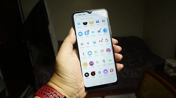 realme C11