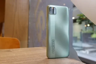 realme C11