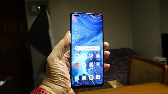 OPPO Reno4
