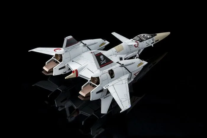 August 2020 Macross News